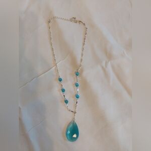Elegant Silver and Blue Pendant Necklace